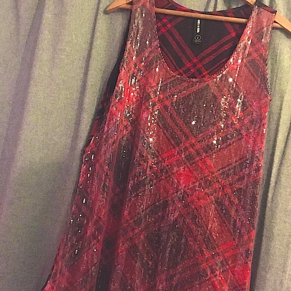 Agnes & Dora 🎁 Red Plaid Tank - Picture 3 of 11